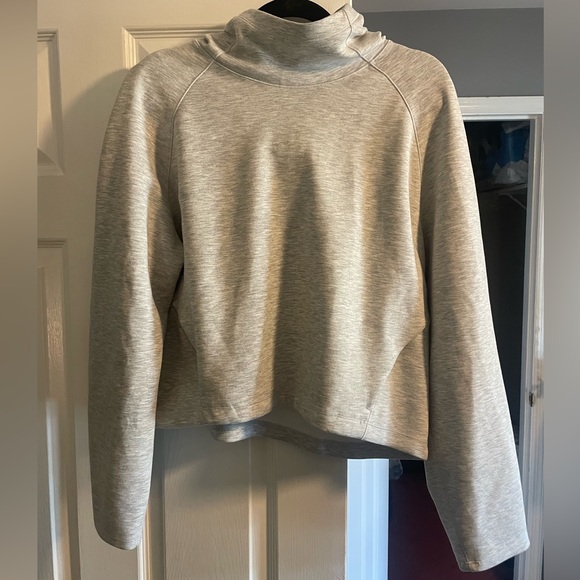 Lululemon Hoodie size 12 - Picture 1 of 4